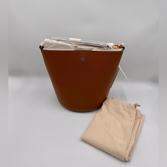 Tory Burch Tan Blake Bucket Bag #523 - Picture 1 of 3